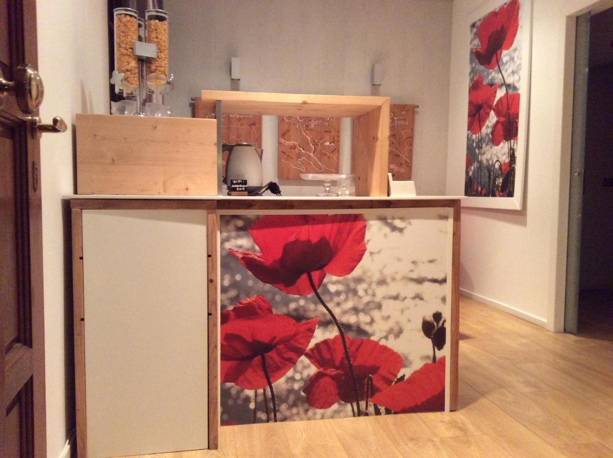 Apartment Acero Rosso ริคคอ เดล โกลโฟ ดิ สเปเซีย ภายนอก รูปภาพ